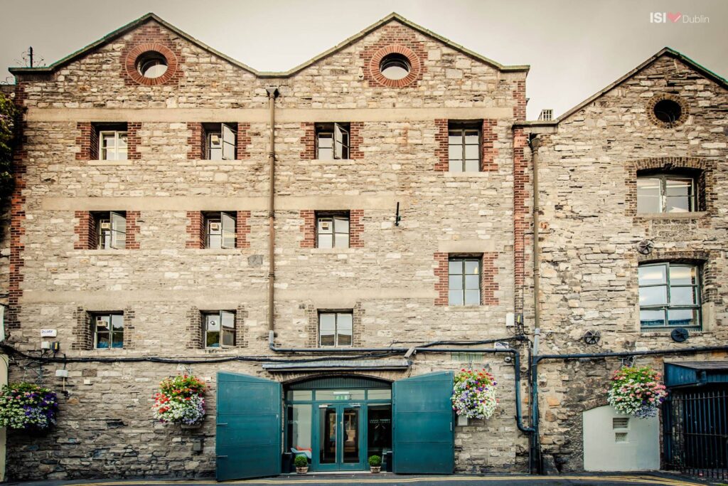 ISI Dublin - Meetinghouse Lane School ISI Dublin Meetinghouse Lane school i Dublin